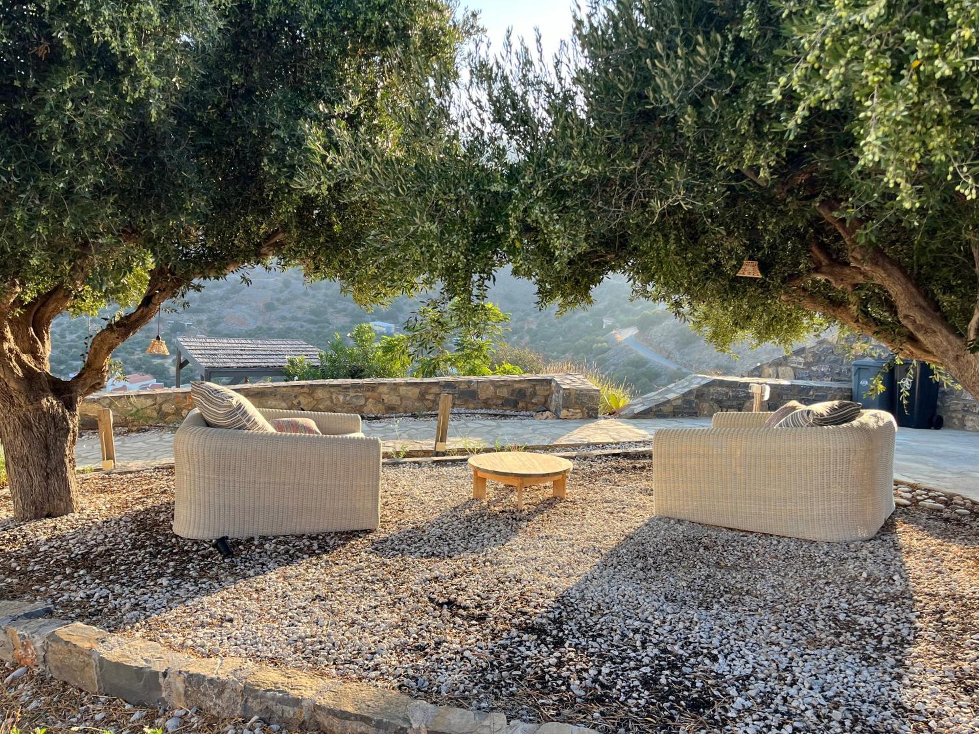 Villa Estee, Luxury Villa With Private Infinity Pool And Jacuzzi Elounda Exteriör bild