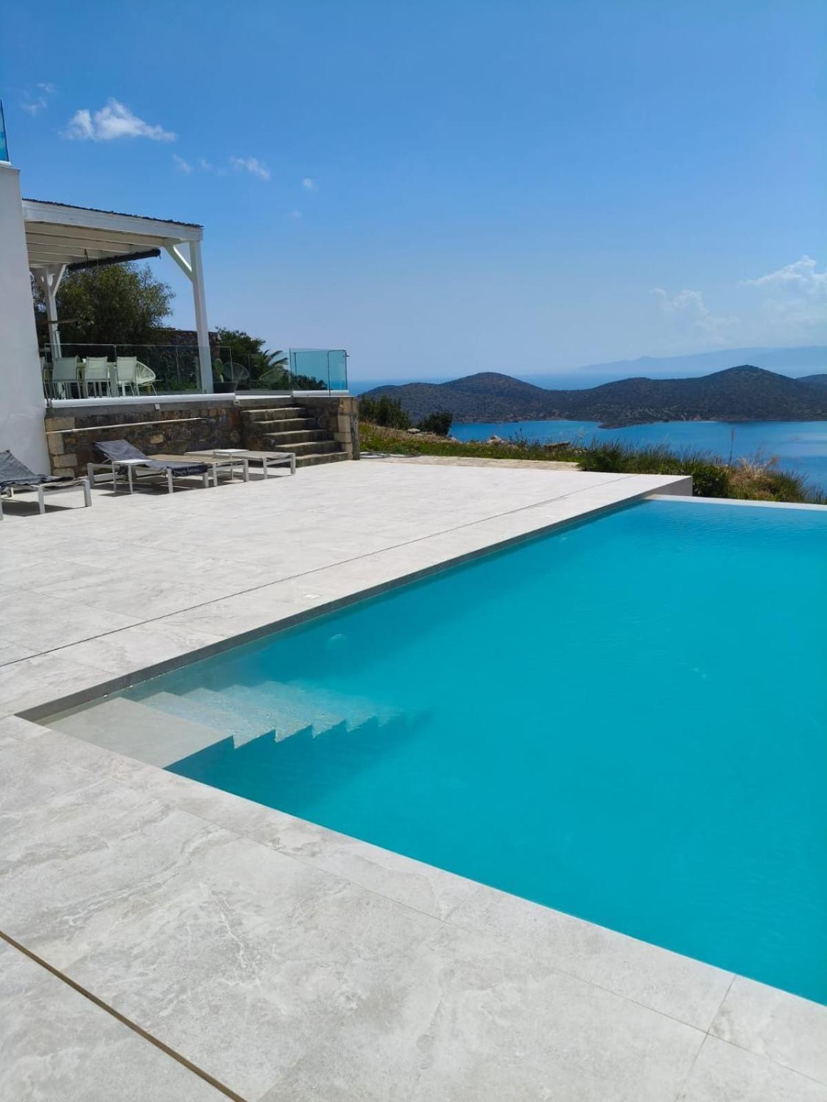 Villa Estee, Luxury Villa With Private Infinity Pool And Jacuzzi Elounda Exteriör bild